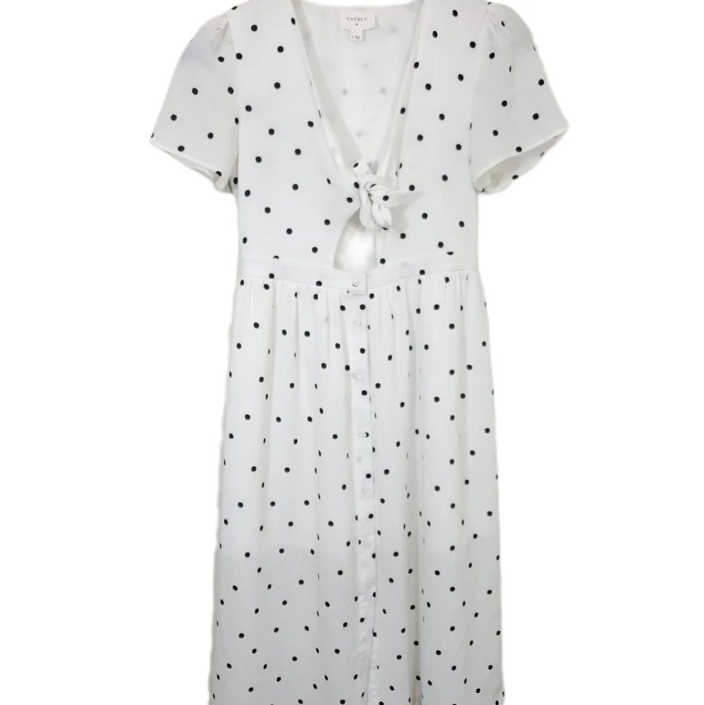 Everly Polka Dot Midrift Midi dress with tie front Size small EUC Cottage - Picture 4 of 10
